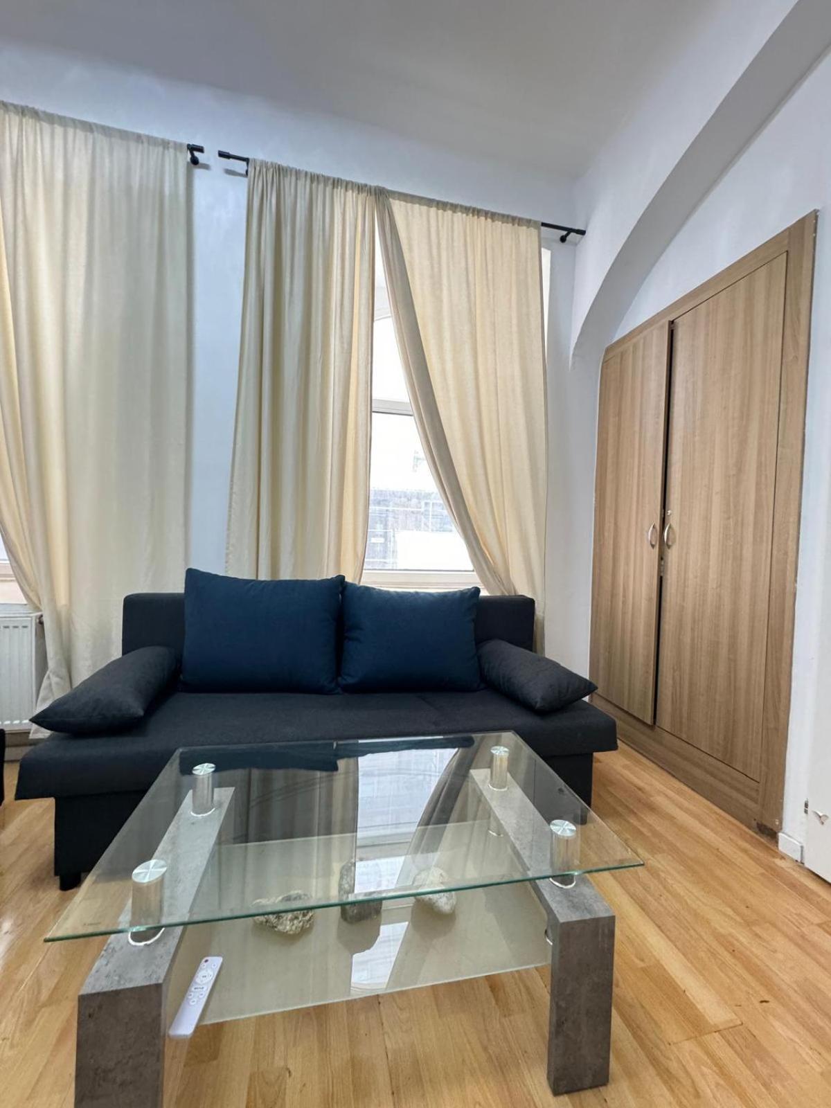 Comfy In A Shared Apt, 8min To Rathausplatz Vienne