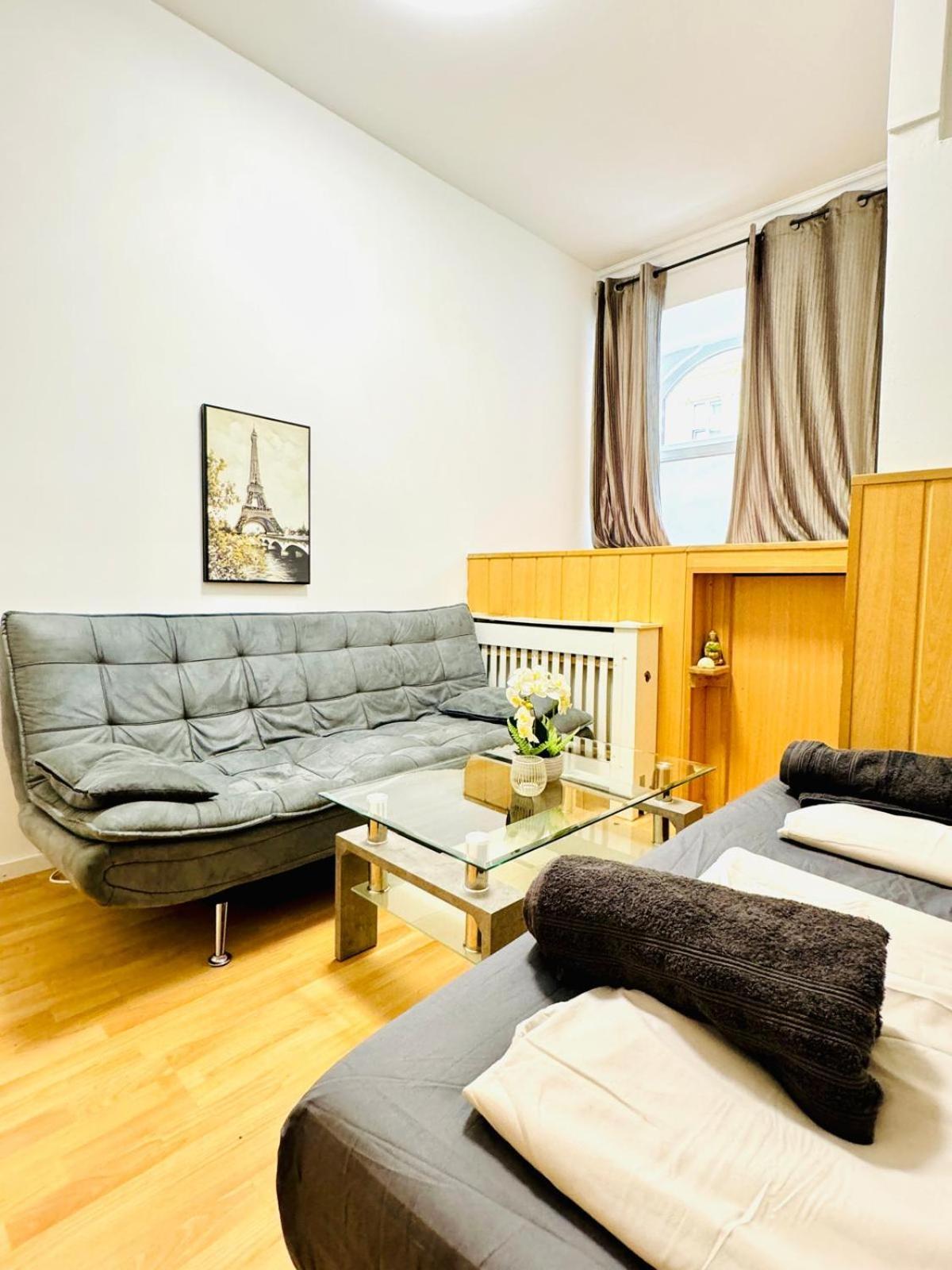 Comfy In A Shared Apt, 8min To Rathausplatz Appartement Vienne