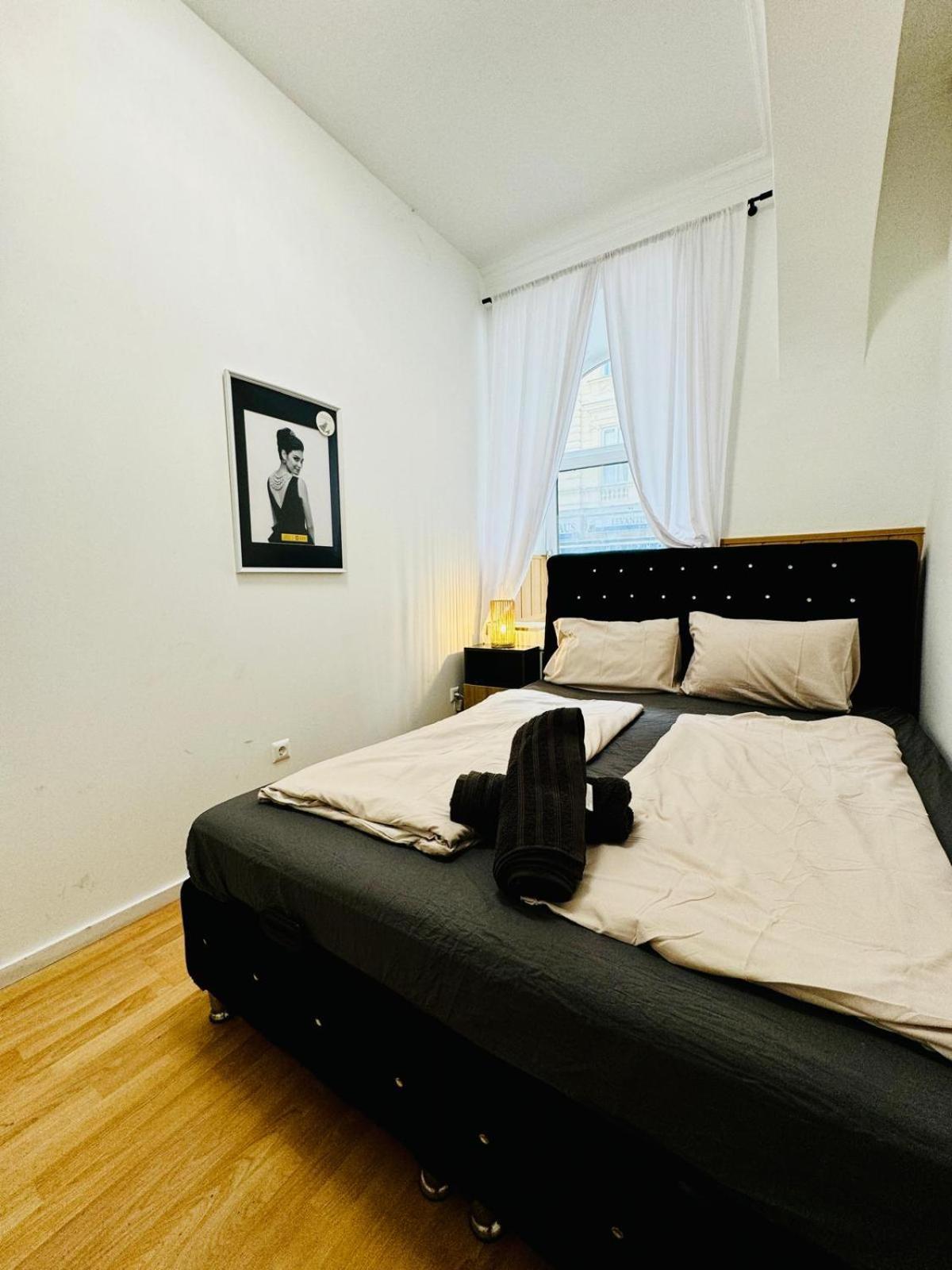 Comfy In A Shared Apt, 8min To Rathausplatz * Vienne