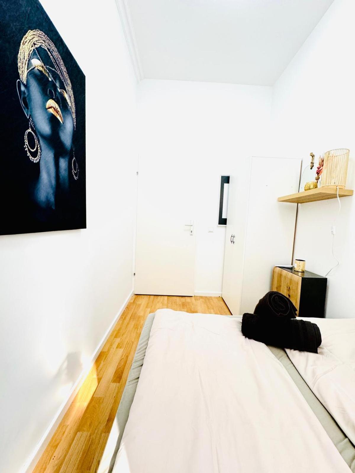 Comfy In A Shared Apt, 8min To Rathausplatz Appartement *
