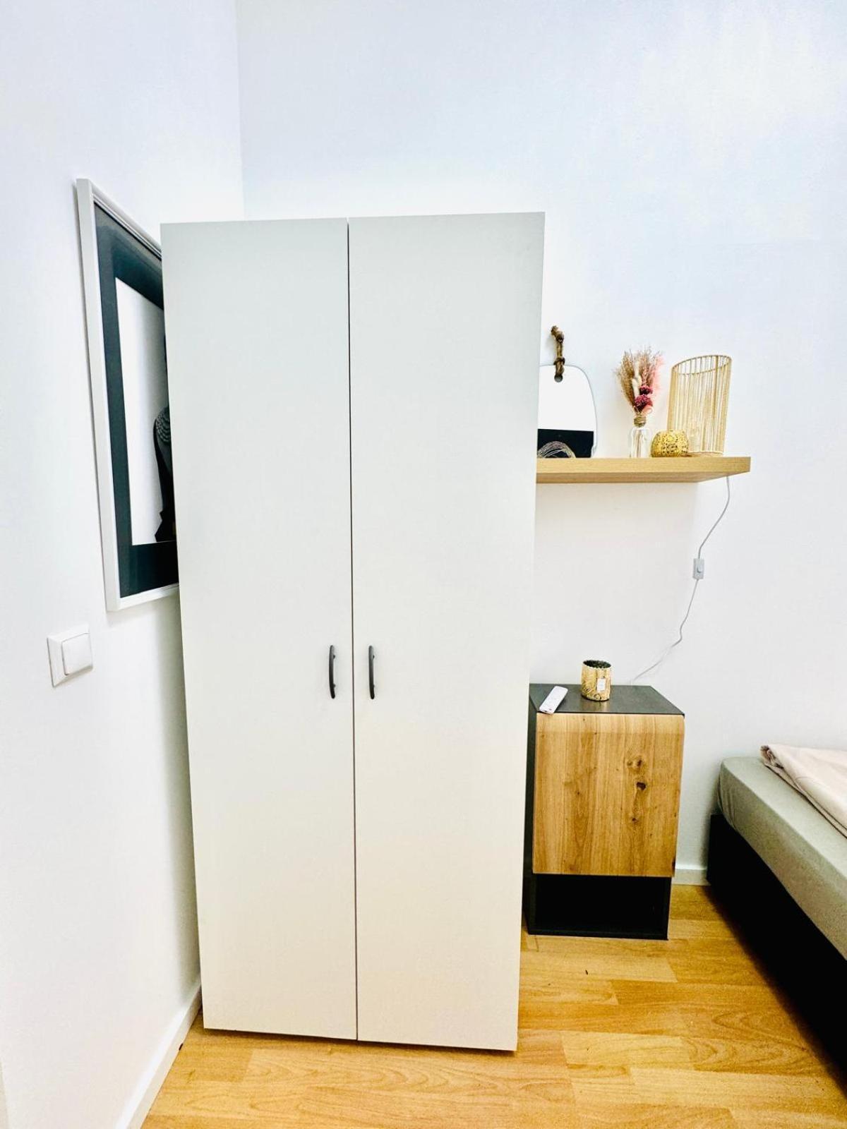 Comfy In A Shared Apt, 8min To Rathausplatz Vienne