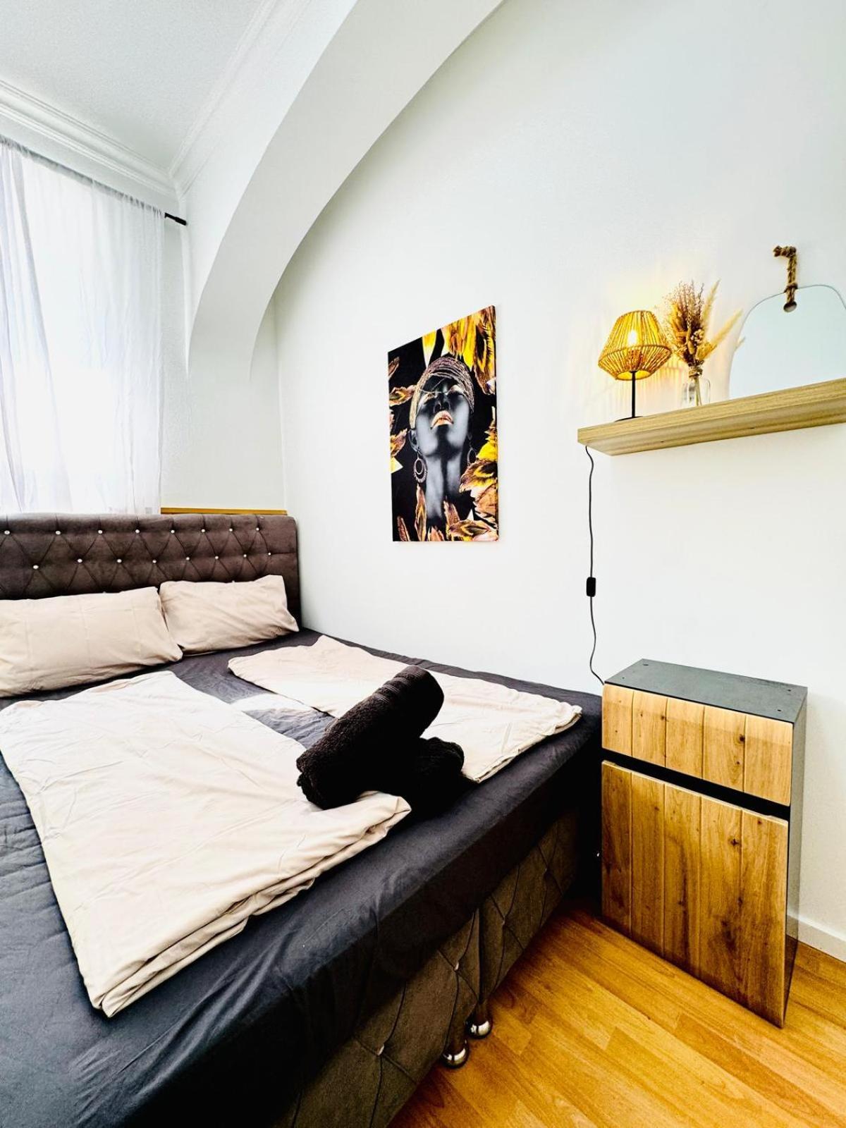 Appartement Comfy In A Shared Apt, 8min To Rathausplatz Vienne